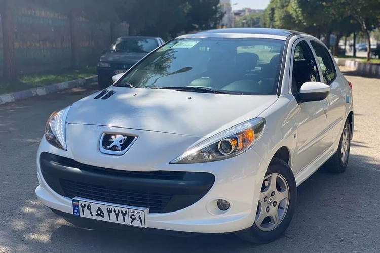 قیمت پژو ۲۰۷