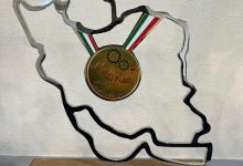نشان ملی ساخت ایران بر سینه هلدینگ میلانا 2