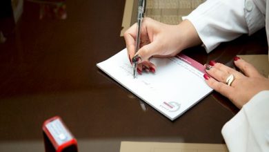 از ویزیت ۹۰۰ هزار تومانی تا تعرفه تریاژ: لیست تخلفات بیمارستانهای خصوصی در نامه به وزیر بهداشت.