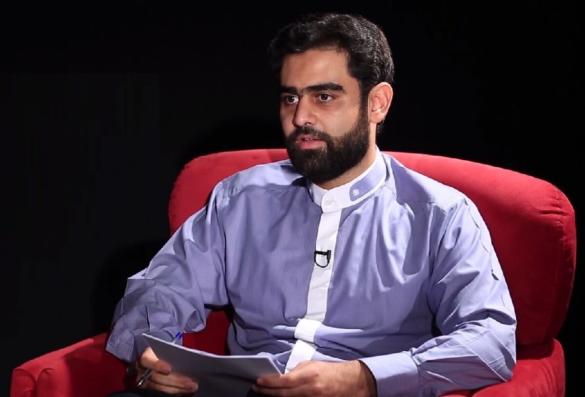 امیرحسین ثابتی: حسن روحانی باید زندانی شود