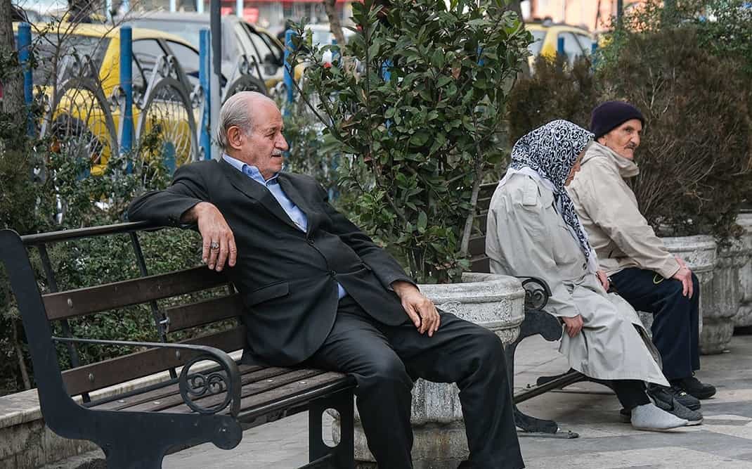 بازنشستگان در اولویت: وام‌های ضروری