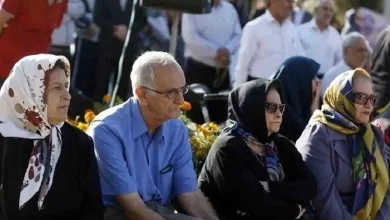 بازنشستگان در تنگنای مالی: چرا حق اولادشان قطع شد؟