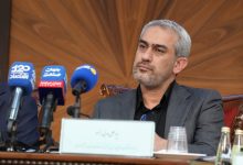 برنامه وزیر اقتصاد برای مدیریت قیمت دلار؛ صندوق‌ ارزی می‌تواند نوسان بازار را کنترل کند؟