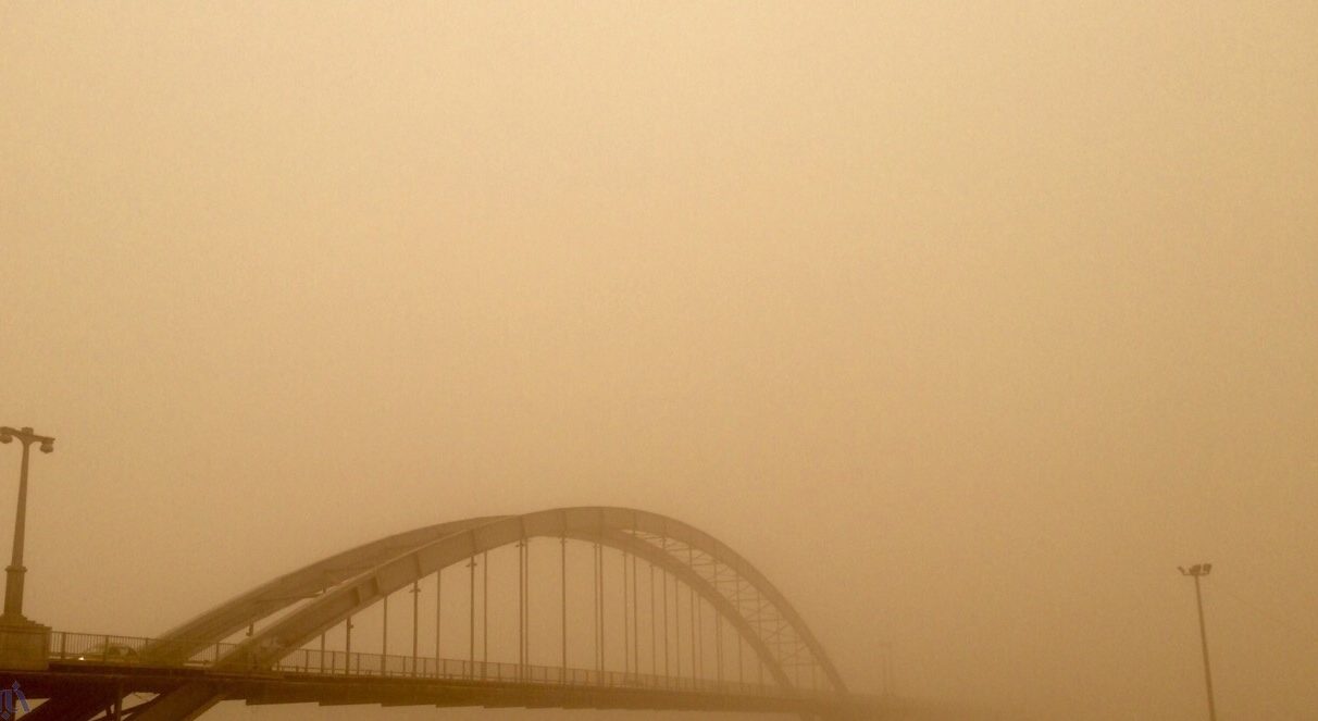 تعویق آغاز به کار ادارات و مدارس خوزستان در ۶ شهرستان در پی آلودگی.