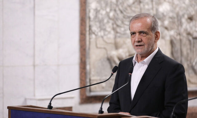 رئیسجمهور: رقم اضافهکار پرستاران قابل قبول نیست و باید اصلاح شود