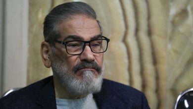 من هنوز زنده‌ام