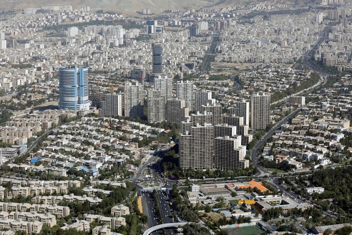 مسکن در سایه طلا و دلار: چرا بازار مسکن از رونق جا ماند؟