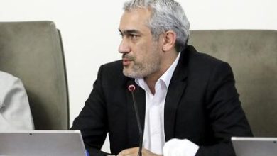 مناقشه ارزی؛ وزیر اقتصاد توپ تورم را به زمین بانک مرکزی انداخت