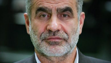 نیکزاد: تحریم‌ها تهدیدی برای اقتصاد ایران، اما نابودکننده نیستند