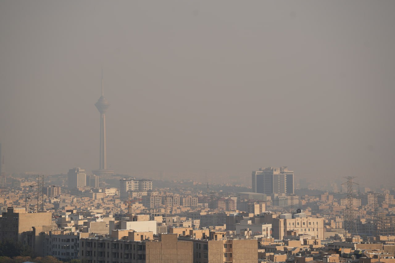 تهران خاکستری؛ پایتخت در دود آلودگی غرق شد