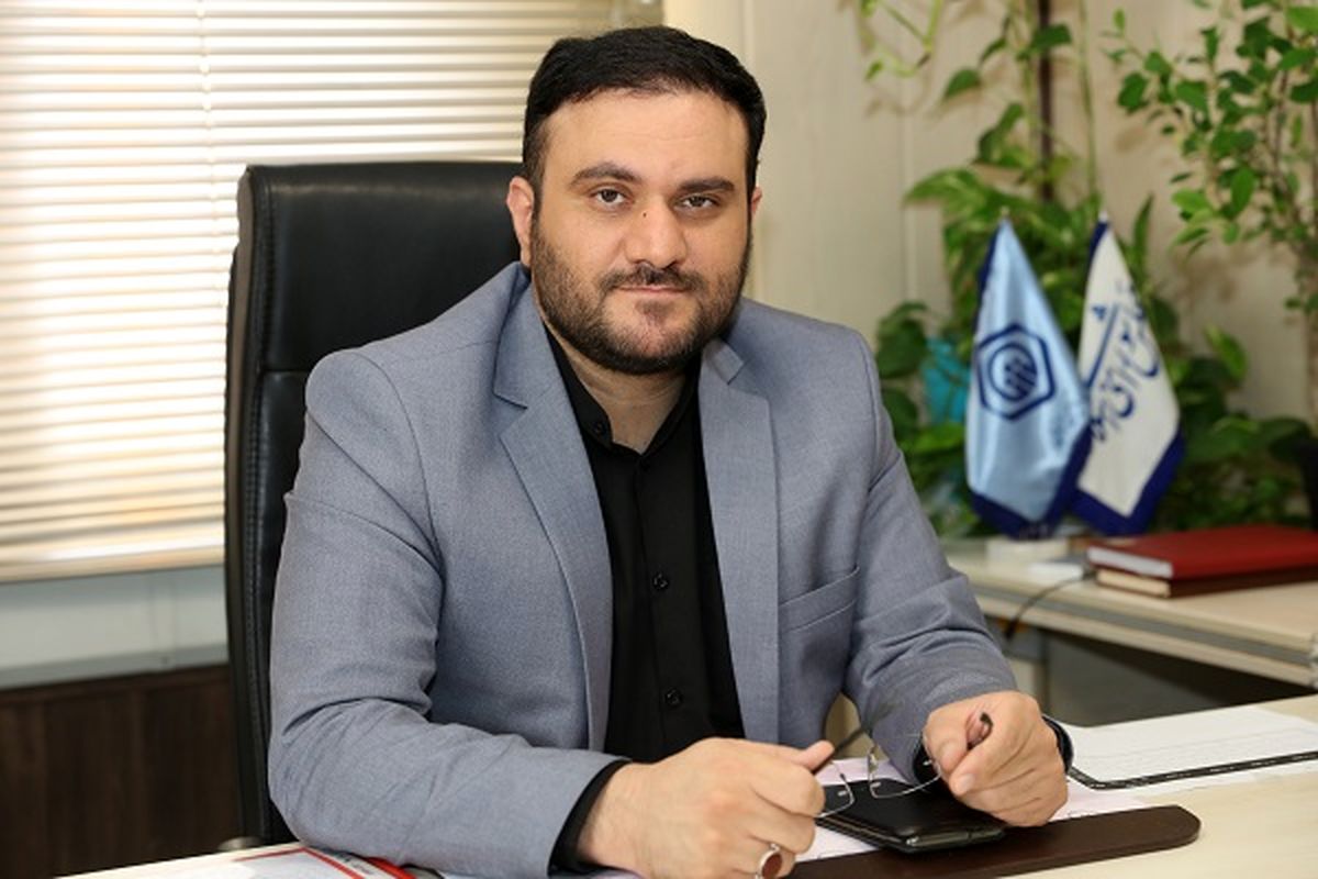 بیمه رانندگان اینترنتی در مجلس؛ جواهری شایعات قطع مستمری را رد کرد