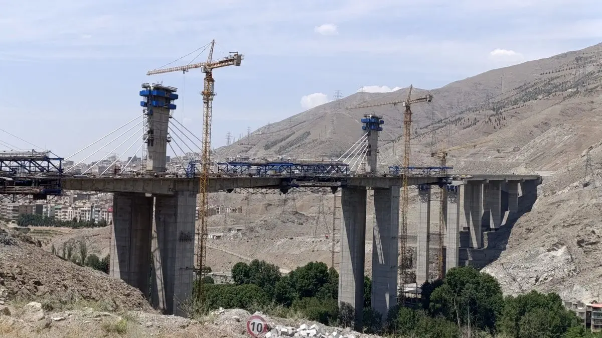 معجزه ۱۰ ماهه در کرج: پیشرفت ۷۳٪ «آزادراه شمالی» با غول‌ترین پل خاورمیانه