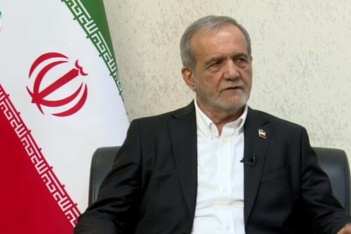 آینده کردستان در دستان نخبگان و مدیران: رئیسجمهور تاکید کرد