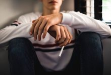 کاهش سن اعتیاد؛ آموزش مهارت زندگی و نه گفتن راهکار مقابله است