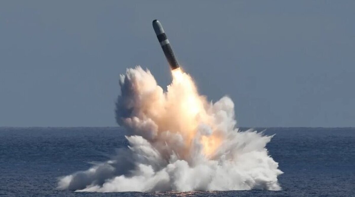 اولین شلیک هسته‌ای آمریکا چه زمانی و در چه شرایطی صورت می‌گیرد؟