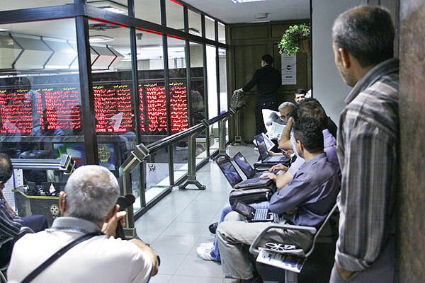 سقوط قیمت سهام در مواجهه با جهش ارز و سکه؛ آیا اصلاح بورس موقتی نخواهد بود؟