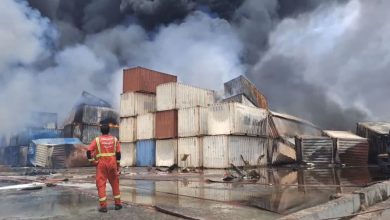 تجار برنج: آتش‌سوزی بندر شهید رجایی ۱۰ هزار تن برنج را از بین برد