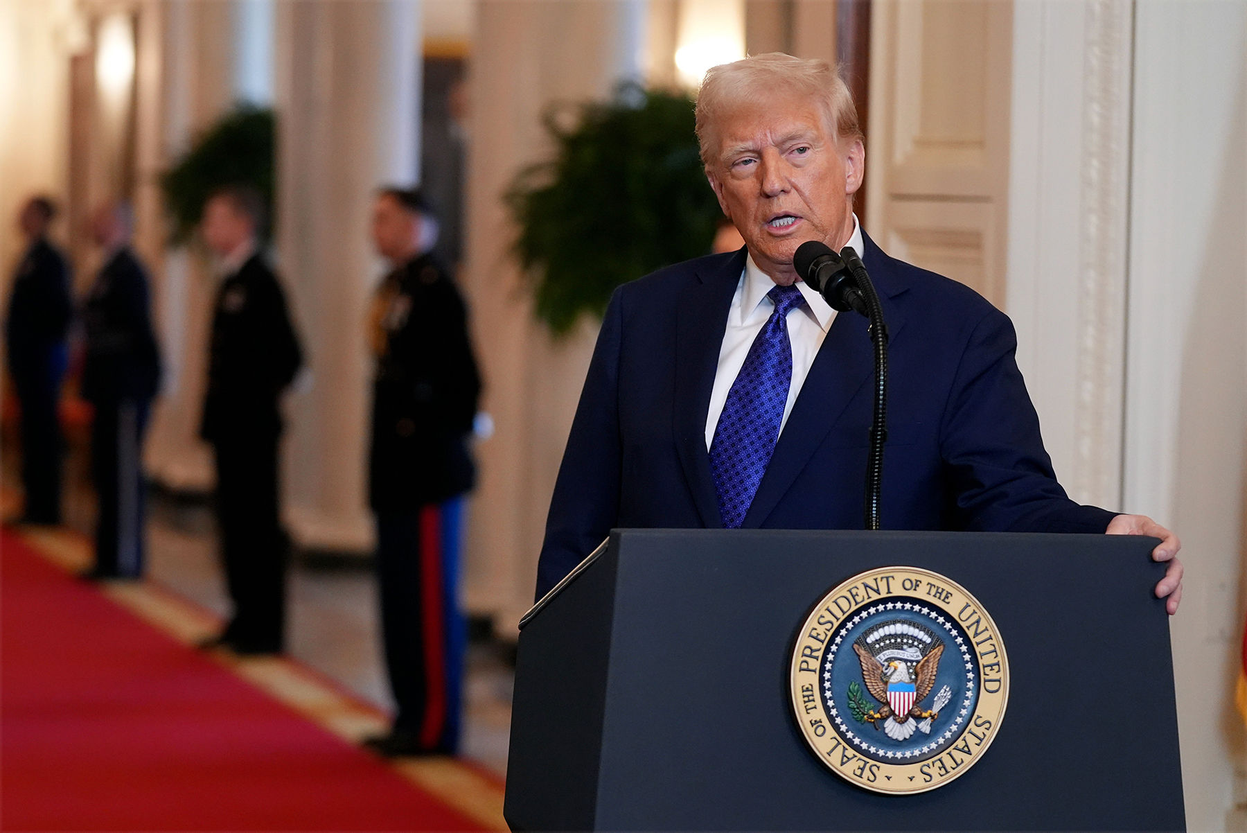 چرا آمریکا هزینه سنگین مدیریت تنشهای ایران-اسرائیل را به جان میخرد؟