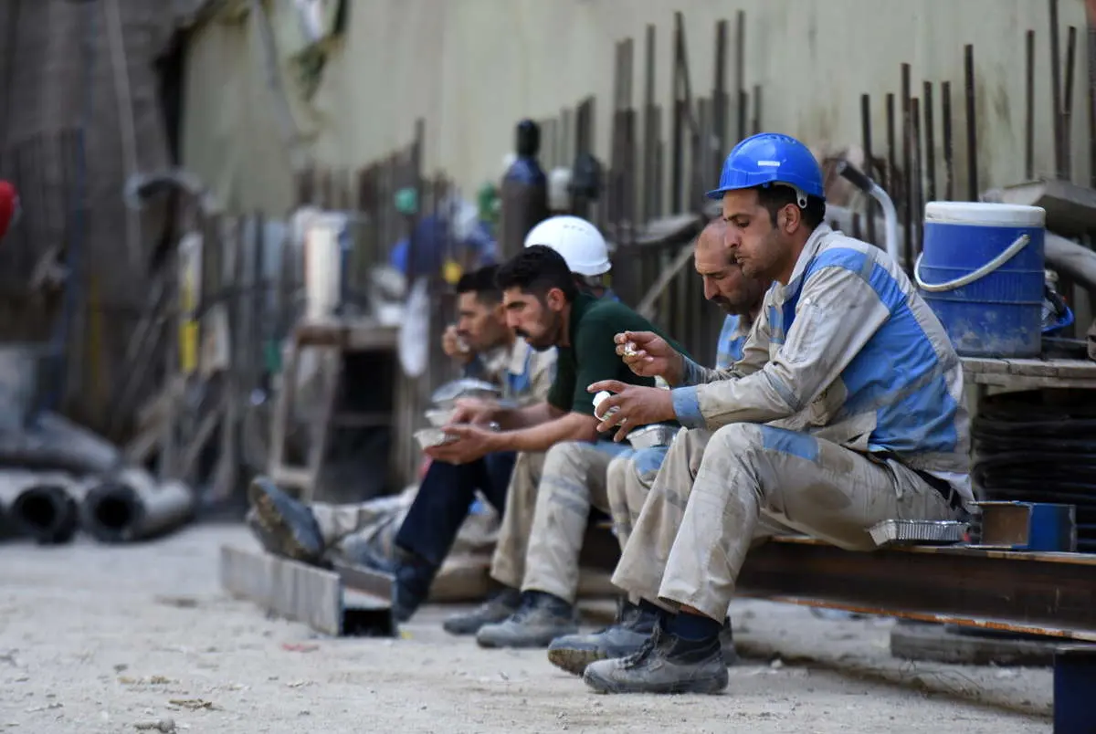 چشم کارگران به جلسه ۳۳۷؛ آیا ترمیم دستمزد در دستور کار قرار میگیرد؟