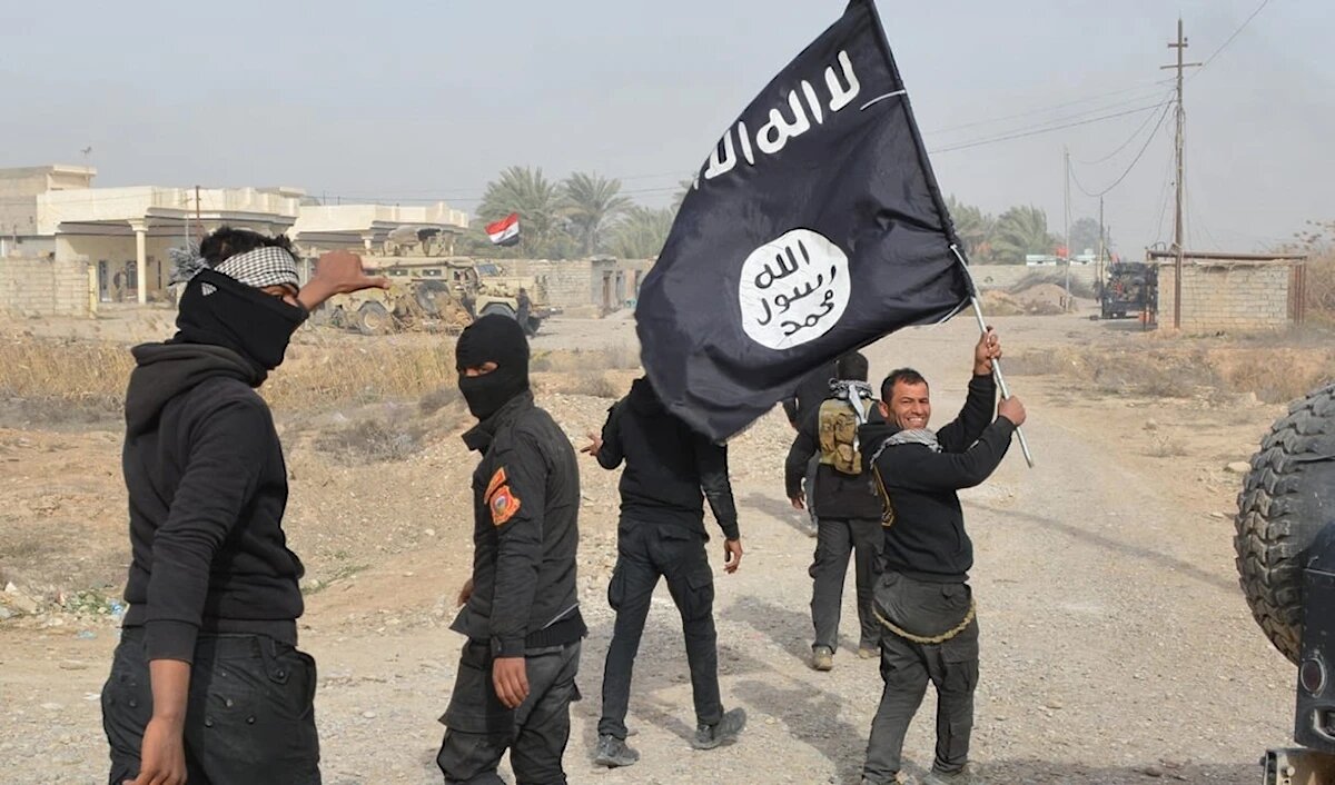 نماینده پارلمان عراق نسبت به افزایش تحرکات داعش در سوریه هشدار داد.