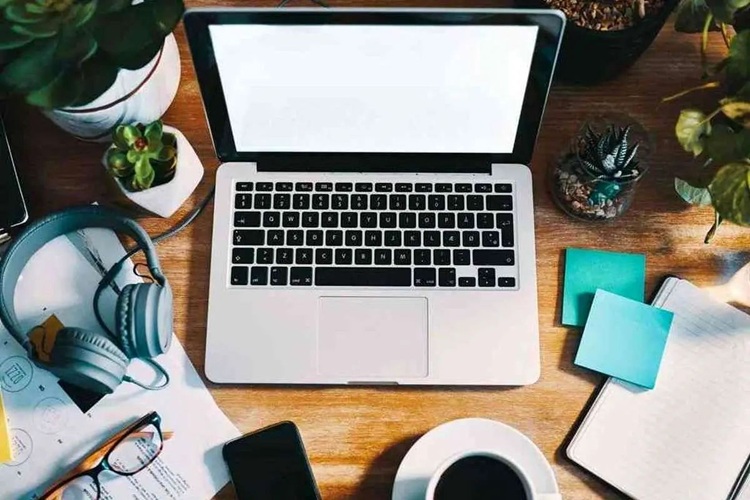 دورکاری پنجشنبه‌ها