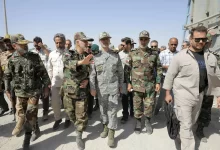 فرمانده کل ارتش از روند ساخت دیوار مرزی در شمال شرق ایران بازدید کرد