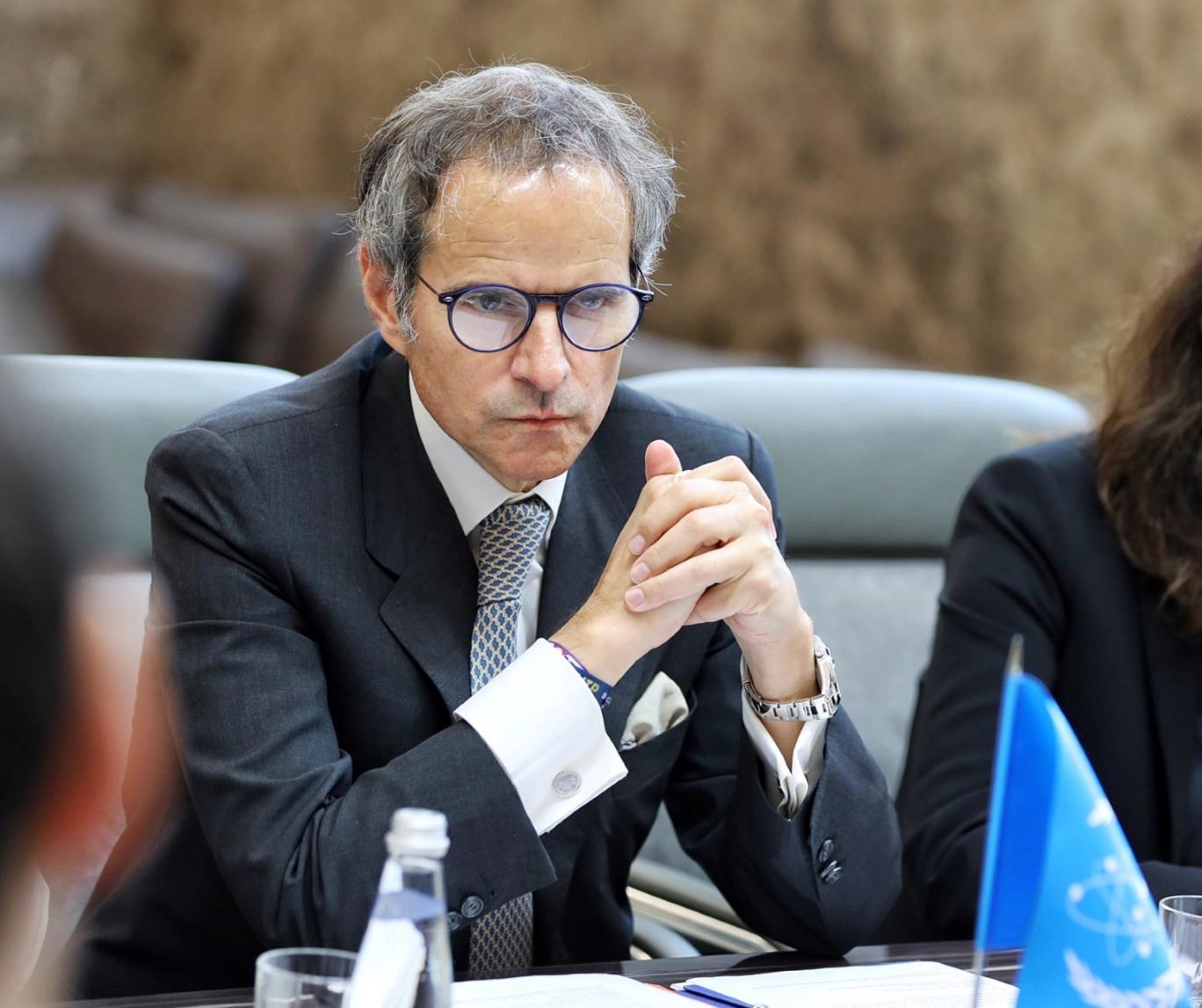 سیاسی و واکنشی