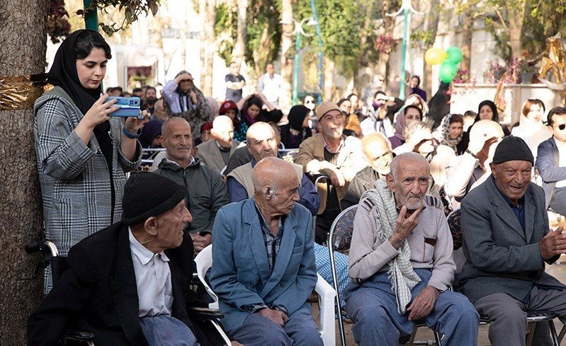 افزایش امید زندگی و کاهش باروری؛ ترکیب خطرناک برای آینده صندوقهای بازنشستگی ایران