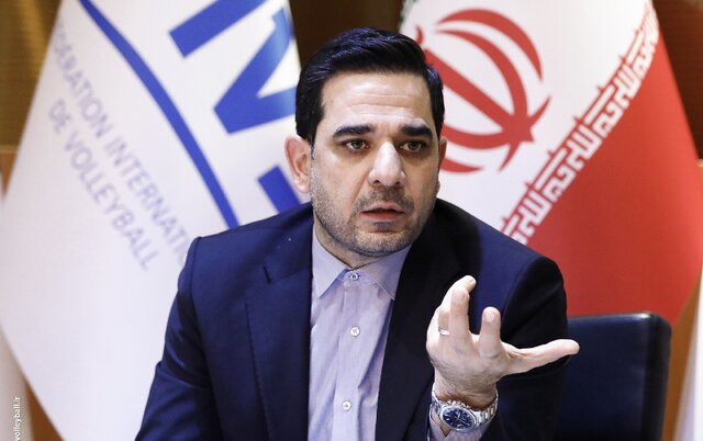 سرپرست فدراسیون والیبال: به شایعات درباره صابر کاظمی دامن نزنید