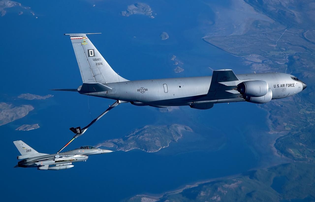 تکذیب سوخترسانی اسرائیل در آسمان ایران؛ نزدیکترین نقطه ۱۸۰ کیلومتر مرز بود