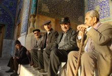 بازنشستگان تأمین اجتماعی خواستار محاسبه عیدی بازنشستگان بر اساس قانون کار شدند