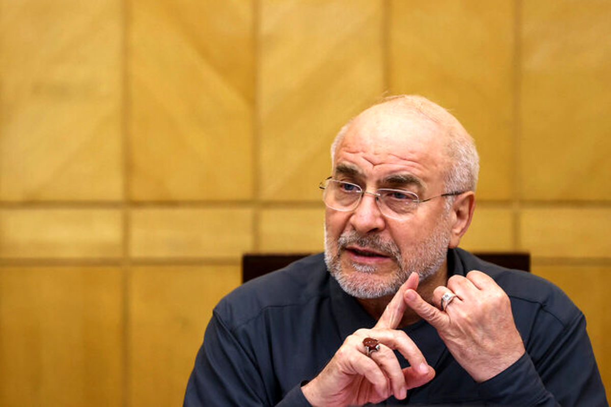 عملکرد دولت