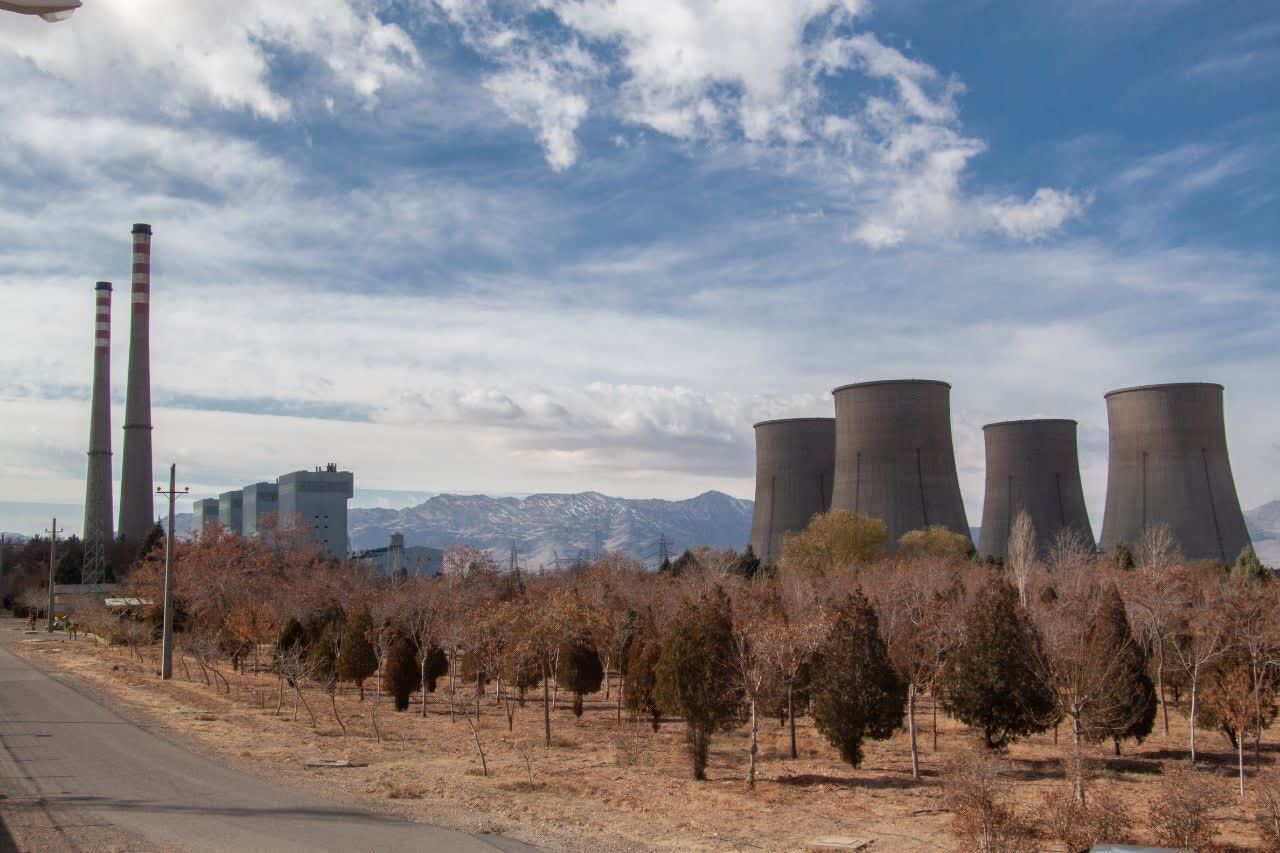 توزیع ۳۰۰ میلیون لیتر مازوت کم‌سولفور در اولویت نیروگاه‌های مجاور کلانشهرها