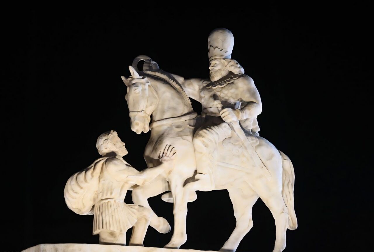 مجسمه والرین بهزودی در یکی از ورودیهای تهران نصب میشود