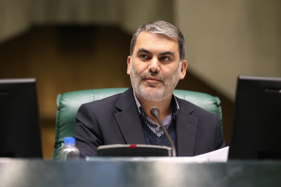 محسن زنگنه: بدون رشد ۸ درصد اقتصادی، هیچ مشکلی حل نخواهد شد؟