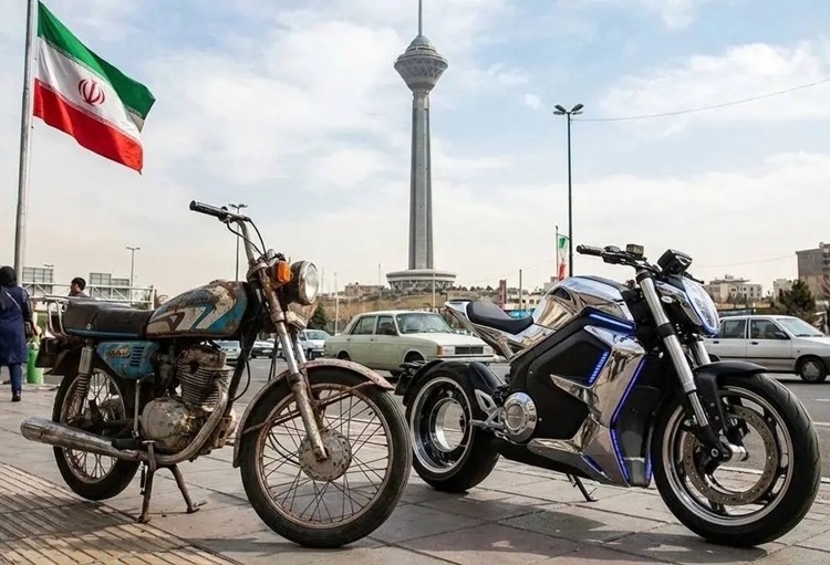 موتورسیکلت فرسوده