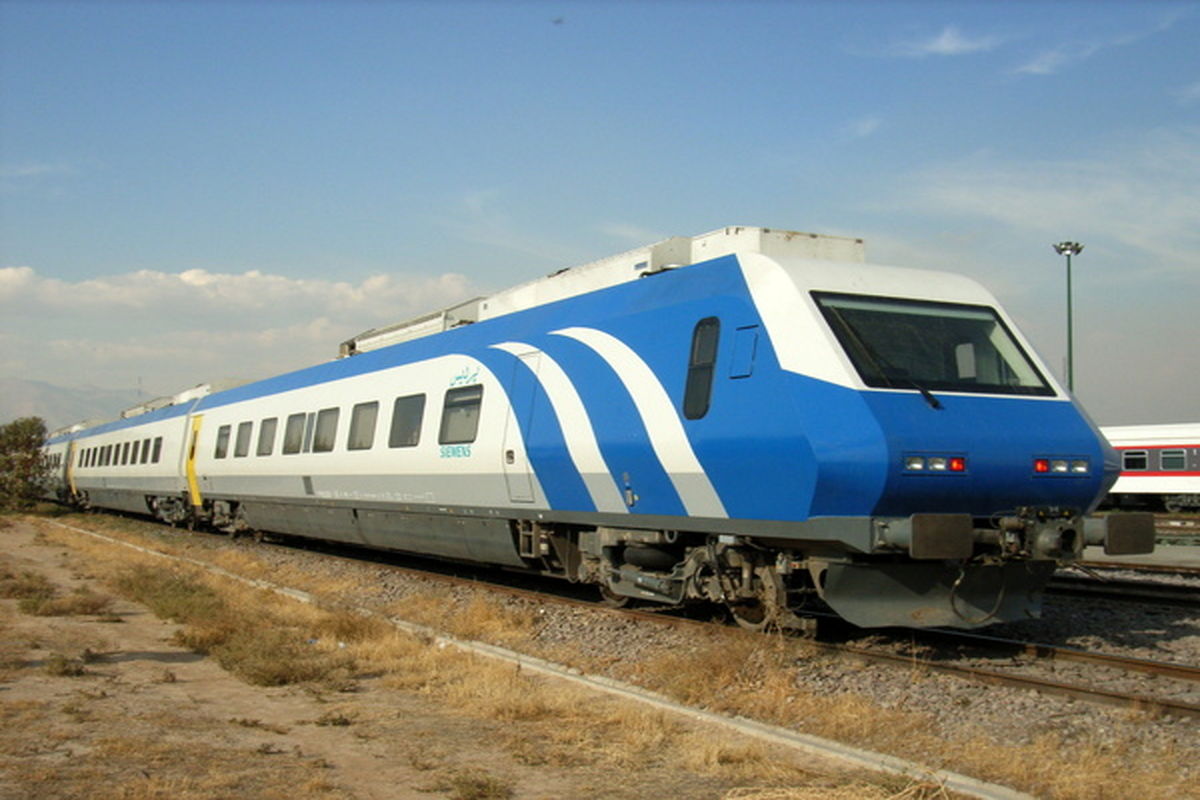 تسریع توسعه ریلی