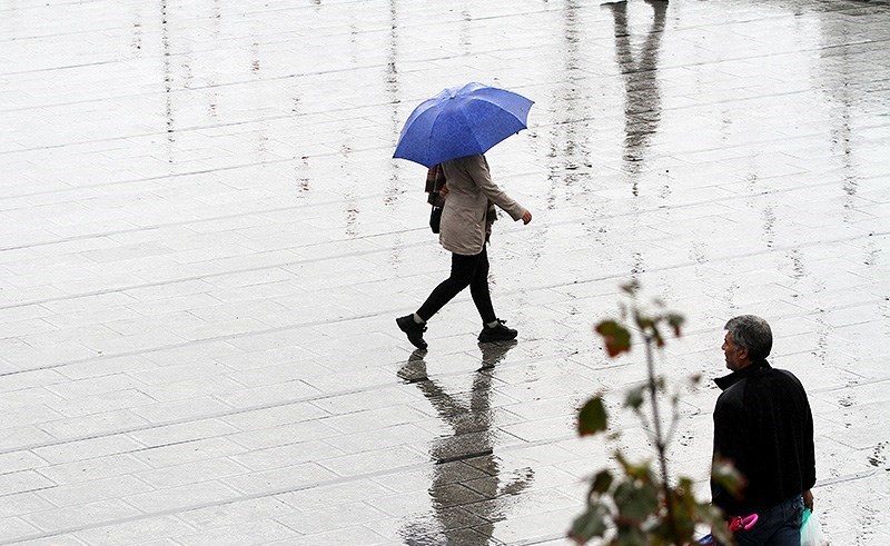 آغاز بارش‌ها از غرب کشور از شامگاه جمعه؛ هشدار کاهش دما