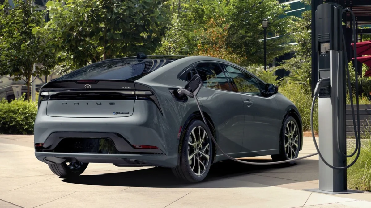 مزیت پاک بودن از بین رفت؛ تعرفه سنگین واردات هیبریدی انگیزه توسعه ناوگان کم‌مصرف را از بین می‌برد