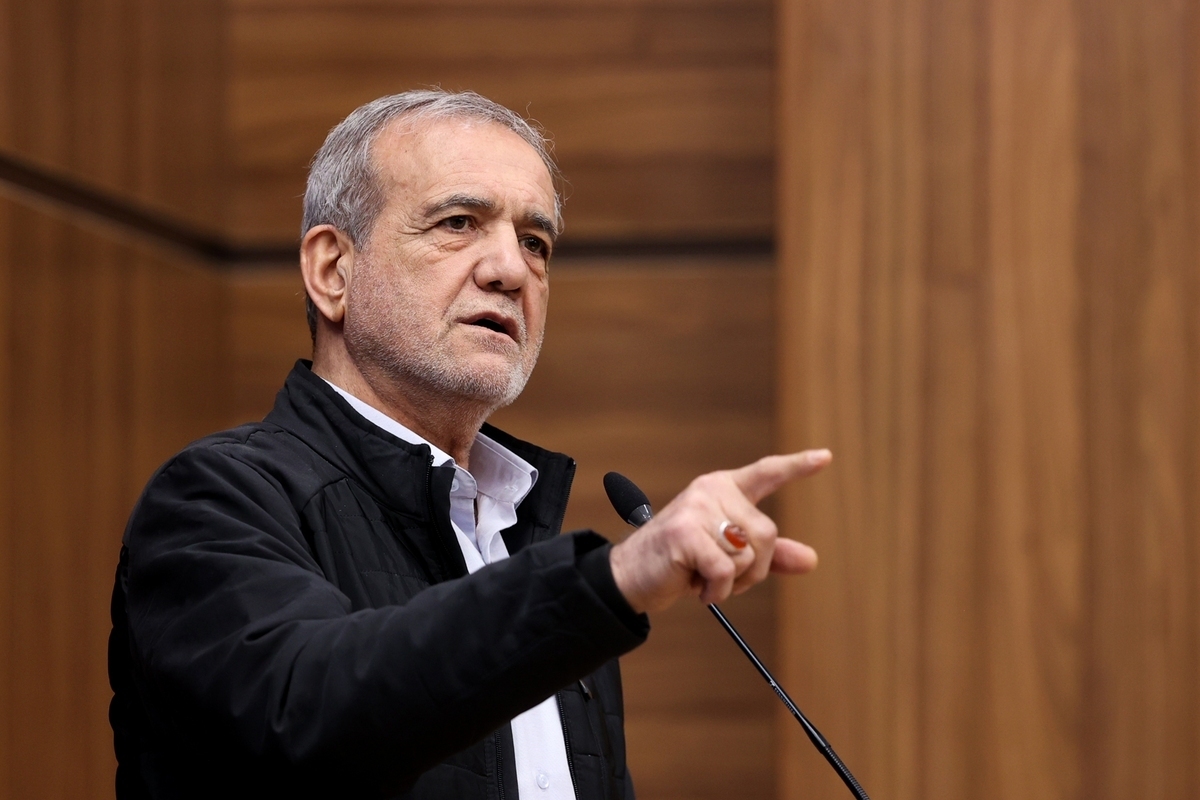 مسعود پزشکیان و سکوت کابینه؛ چرا رئیسجمهور تنها سخنگوی دولت شده است؟