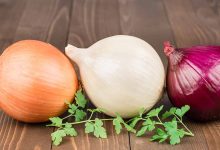 نبرد رنگ‌ها در آشپزخانه؛ پیاز قرمز یا سفید، کدام سالم‌تر است؟