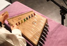 برگزاری مراسم رونمایی از کتاب و سنتور کودک