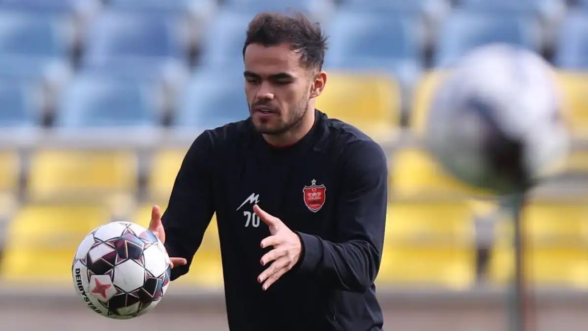 بازار نقل‌وانتقالات