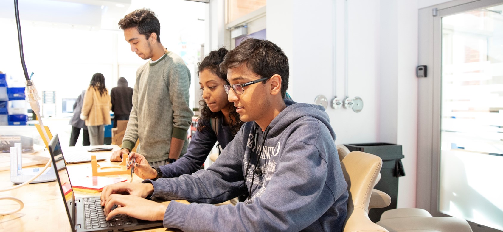 یک سال بیمه رایگان کارفرما به شرط جذب کارورز؛ مشوق جدید وزارت کار برای اشتغال‌زایی