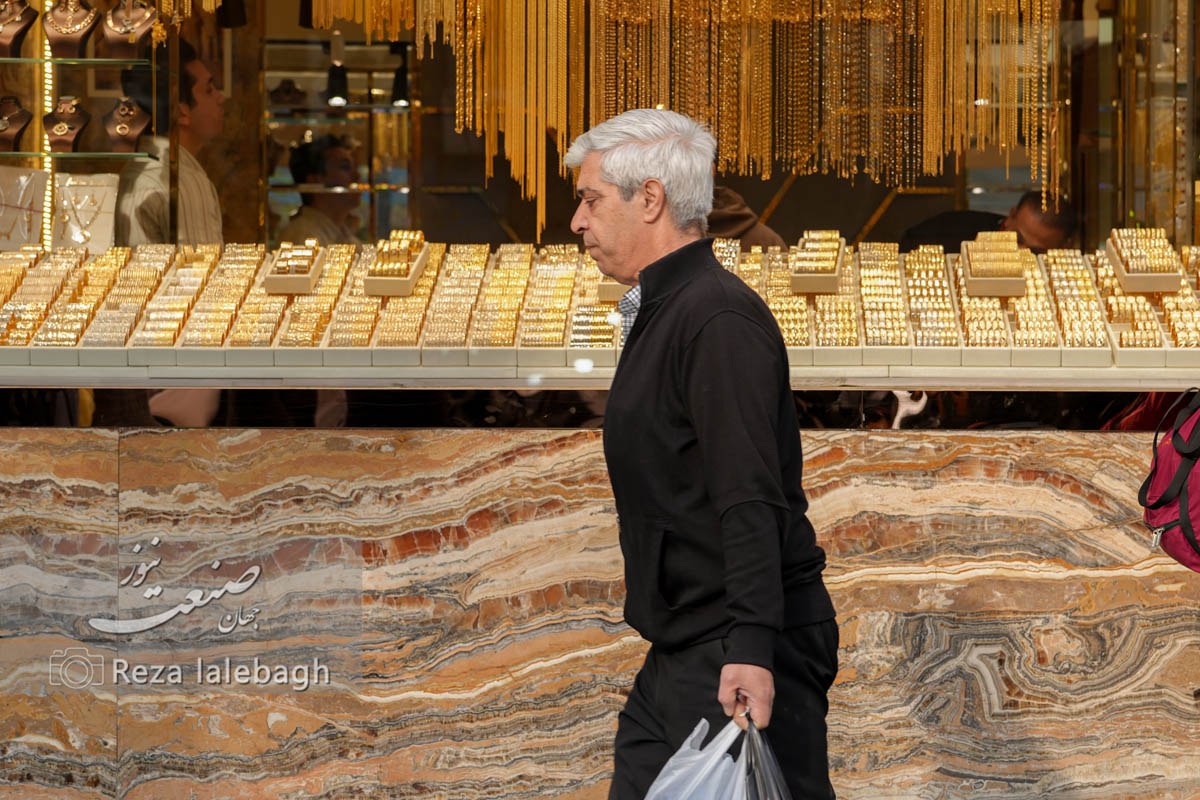 اونس جهانی ۴۵۳۲ دلار را فتح کرد؛ سکه در آستانه ۱۷۰ میلیون