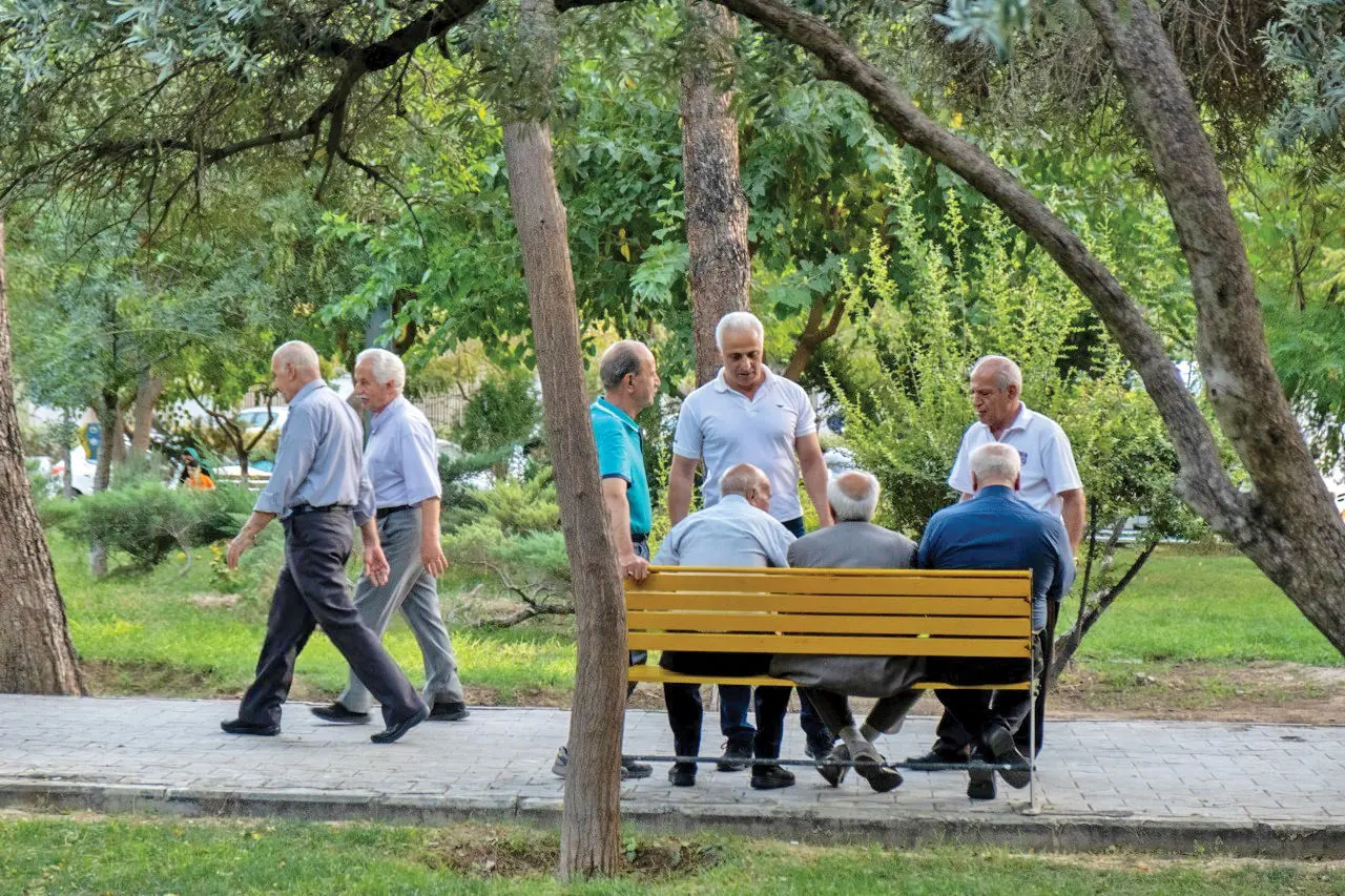 ریشه حداقلی‌بگیری بازنشستگان؛ دستمزدها سال‌ها سرکوب شد