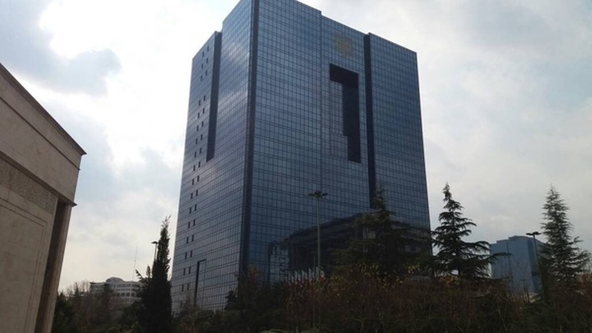 بدون مجوز فعالیت