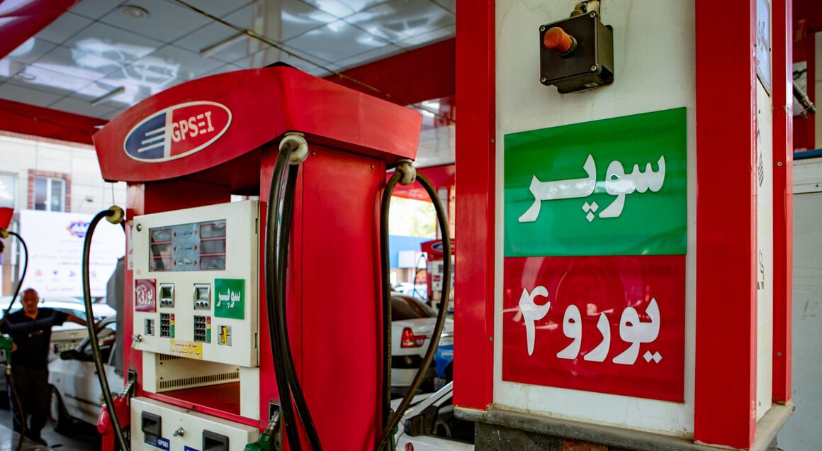 بنزین سوپر چه زمانی به جایگاهها میرسد؟