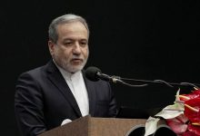 «برکات تحریم» زیر تیغ نقد؛ عراقچی با واقعیت زندگی مردم روبه‌رو شد