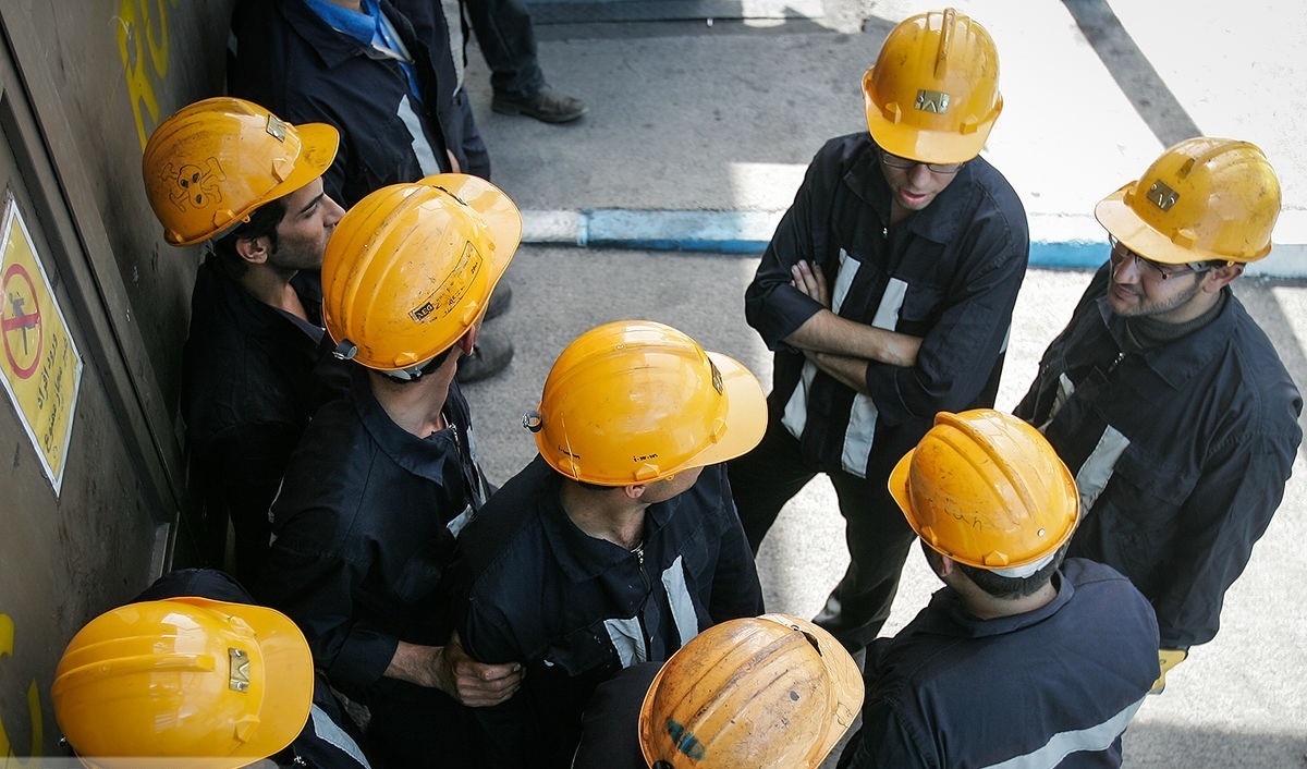 تعیین دستمزد کارگران